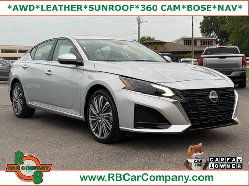 Used 2025 Nissan Altima 2.5 SL AWD/4WD image 1