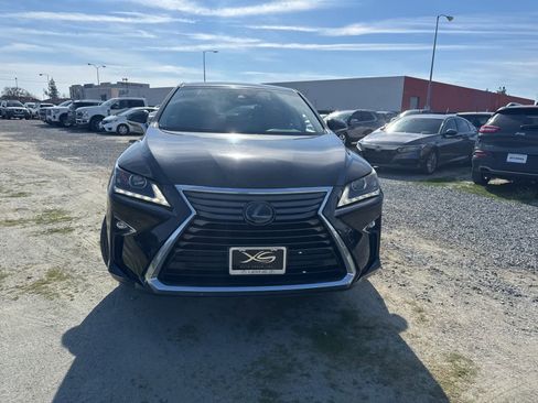 Used 2019 Lexus RX 350 FWD w/ Accessory Package image 2