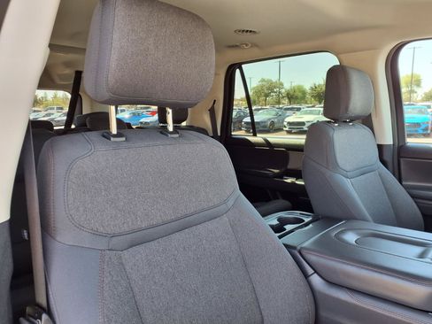 Certified 2025 Ford Expedition Active AWD/4WD image 13