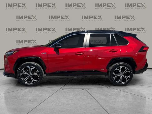 Used 2022 Toyota RAV4 XSE w/ Weather Package image 2