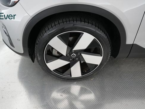 Used 2023 Volvo C40 P8 Recharge Ultimate AWD/4WD image 18