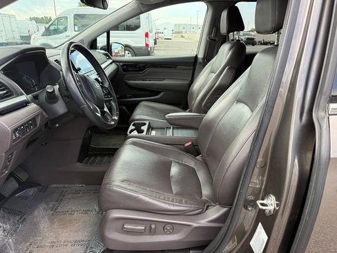 Used 2019 Honda Odyssey Elite image 11