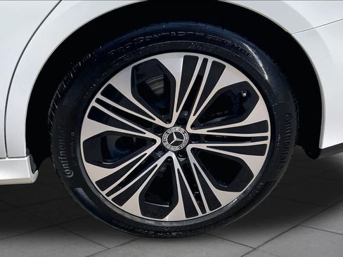 Used 2025 Mercedes-Benz E 450 4MATIC Sedan image 11