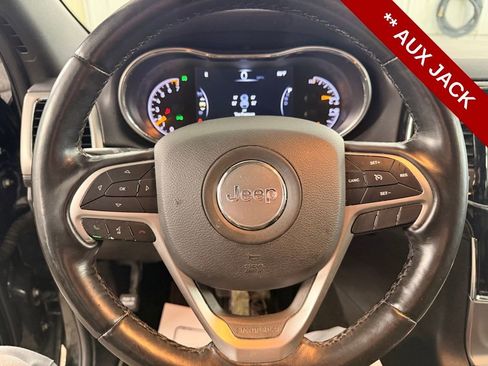 Used 2021 Jeep Grand Cherokee Laredo X image 22