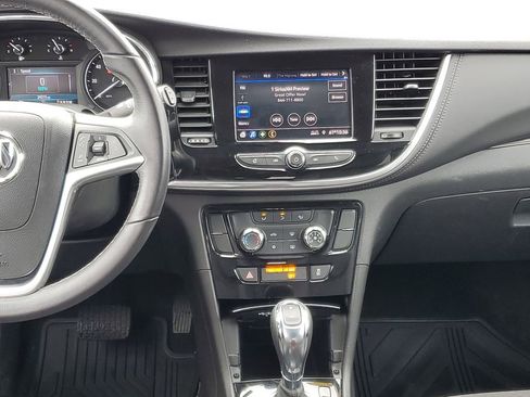 Used 2022 Buick Encore Preferred w/ Safety Package image 27