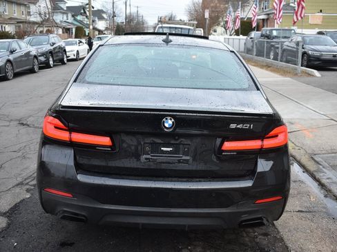 Used 2023 BMW 540i w/ M Sport Package image 7