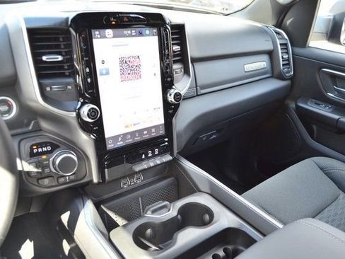 New 2026 RAM 1500 Big Horn AWD/4WD image 19