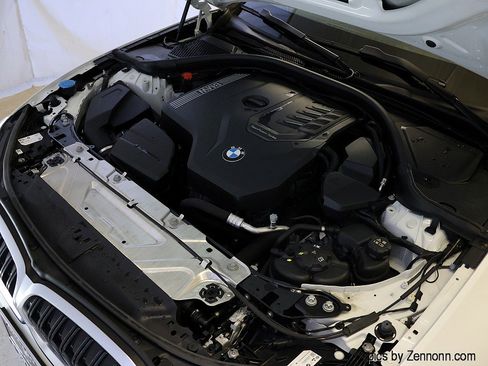 Certified 2024 BMW 330i xDrive Sedan w/ Convenience Package image 35