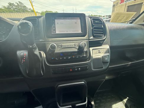 Used 2023 RAM ProMaster 2500 FWD image 45