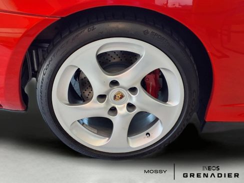 Used 2004 Porsche 911 Carrera 4S AWD/4WD image 7