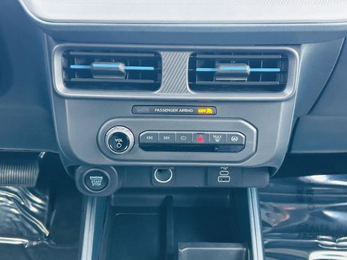 New 2026 Ford Maverick Lobo image 19