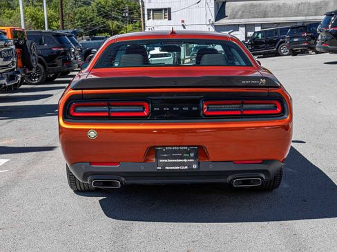 Used 2022 Dodge Challenger R/T Scat Pack image 5