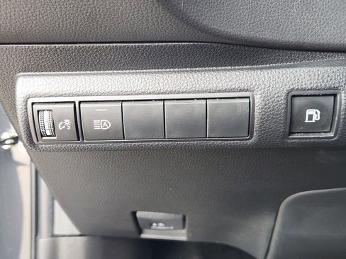 Used 2023 Toyota Corolla LE FWD image 20