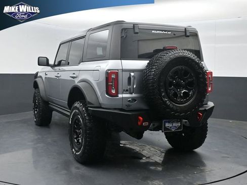 Used 2023 Ford Bronco Outer Banks w/ Sasquatch Package AWD/4WD image 5