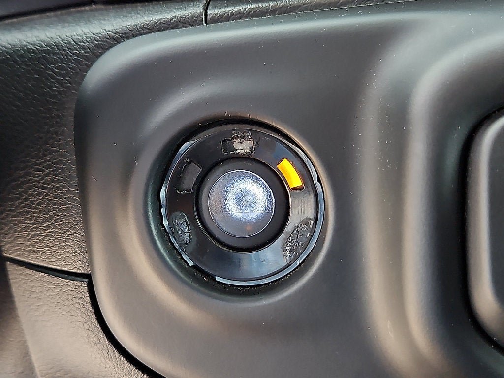 Used 2019 Jeep Wrangler Unlimited Sport S AWD/4WD image 26
