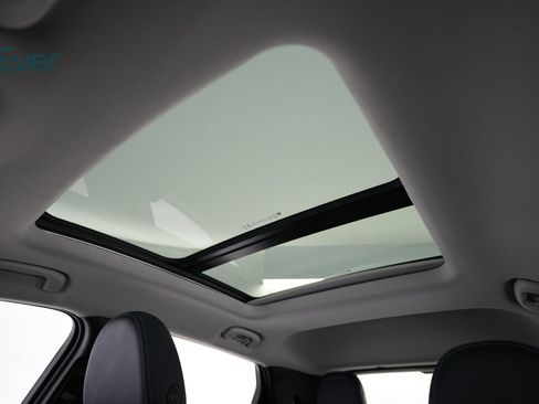 Used 2023 Chevrolet Bolt EUV Premier w/ Sun & Sound Package image 25