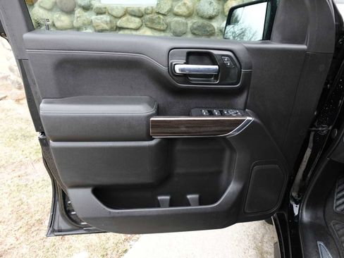 Used 2020 Chevrolet Silverado 1500 LT w/ All-Star Edition image 10