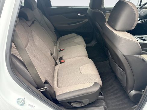 Used 2023 Hyundai Santa Fe SEL Convenience image 18