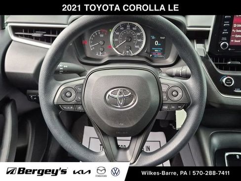 Used 2021 Toyota Corolla LE w/ Carpet Mat Package (TMS) FWD image 16