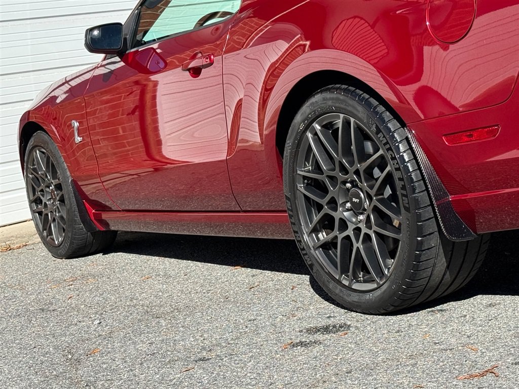 Used 2014 Ford Mustang Shelby GT500 w/ Equipment Group 821A RWD image 22