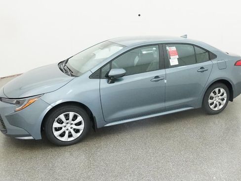 New 2026 Toyota Corolla LE image 17