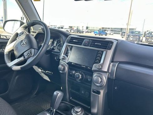 Certified 2021 Toyota 4Runner Trail Special Edition AWD/4WD image 13