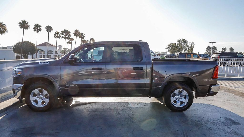 New 2026 RAM 1500 Big Horn AWD/4WD image 14