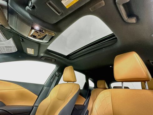 Used 2023 Lexus RX 350 Premium w/ Cold Area Package AWD/4WD image 21