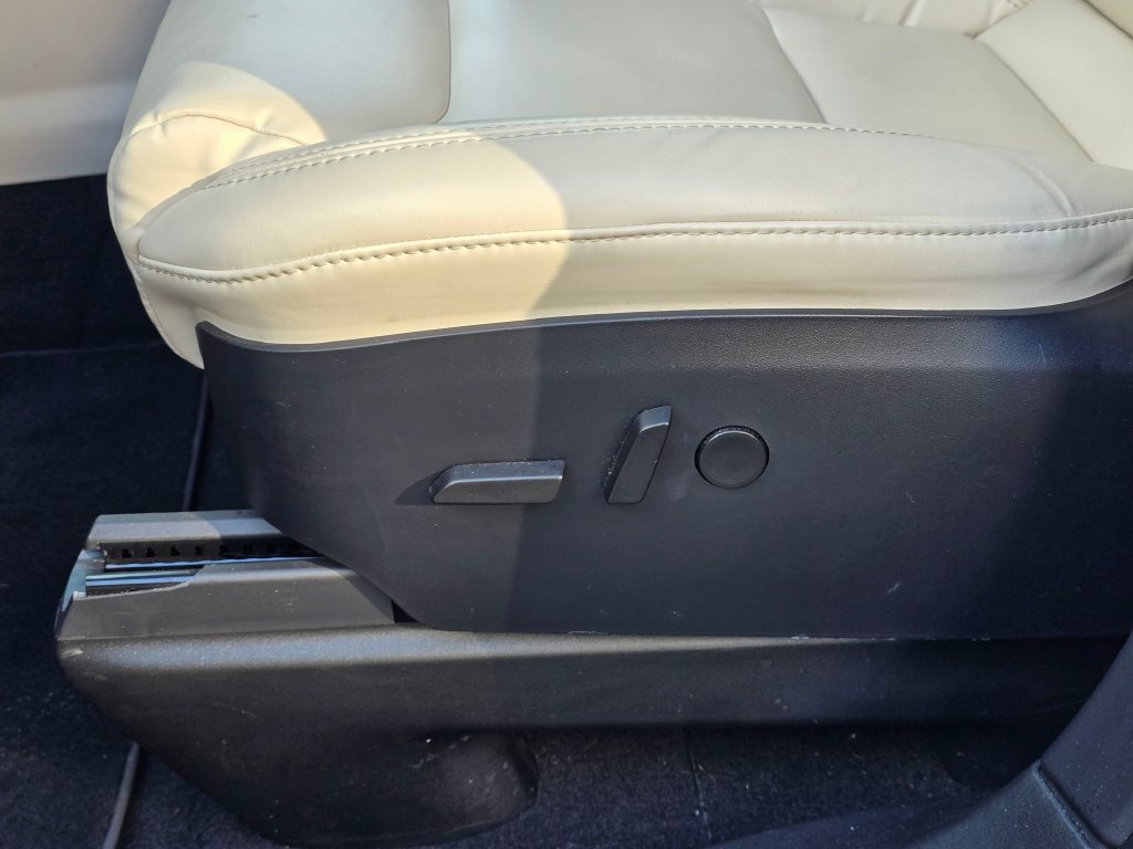 Used 2020 Tesla Model X Long Range AWD/4WD image 15