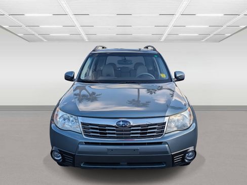 Used 2010 Subaru Forester 2.5X Limited image 8