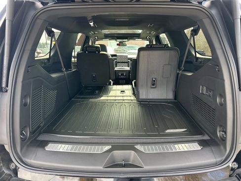 New 2026 GMC Yukon XL Denali w/ Sun & Power Step Package image 19