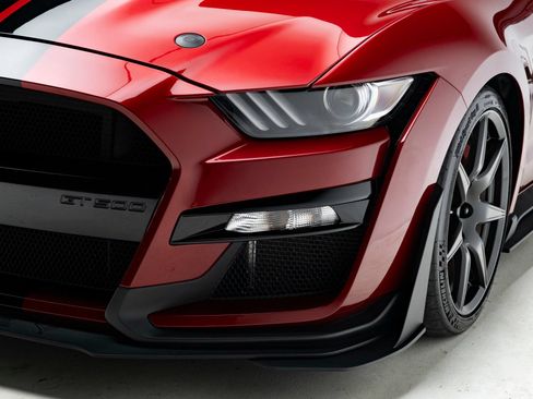 Used 2020 Ford Mustang Shelby GT500 w/ Carbon Fiber Track Pack RWD image 72
