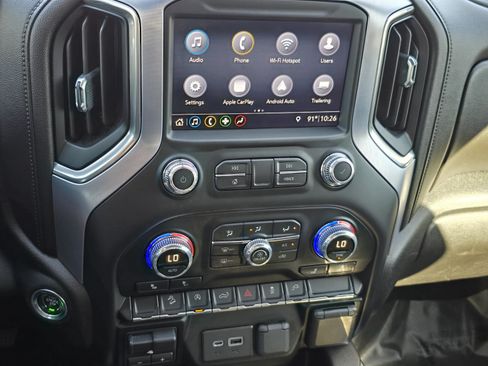 Used 2019 GMC Sierra 1500 Elevation w/ Elevation Value Package AWD/4WD image 5