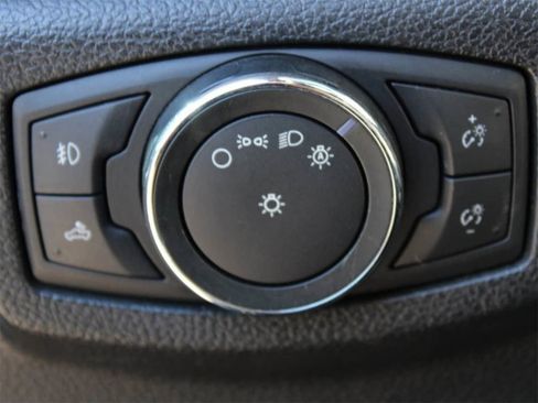 Used 2015 Ford F150 Lariat w/ Equipment Group 502A Luxury image 16