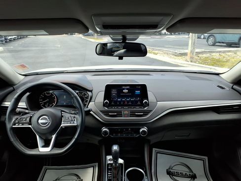 Certified 2023 Nissan Altima 2.5 SR image 23