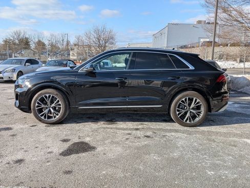 Used 2024 Audi Q8 Prestige w/ Prestige Package image 8