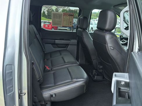 Used 2023 Ford F150 XLT RWD image 12