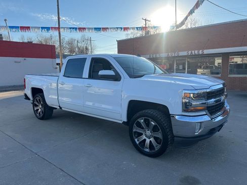 Used 2017 Chevrolet Silverado 1500 LT w/ All Star Edition image 5
