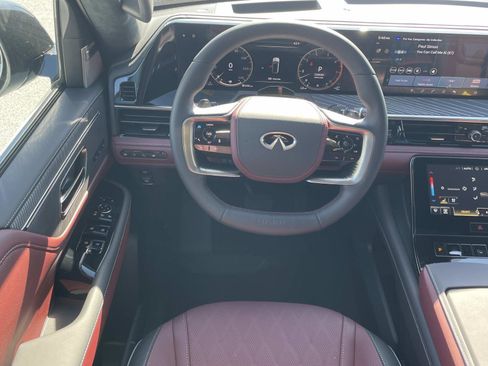 New 2026 INFINITI QX80 Autograph w/ Premium Cargo Package image 8