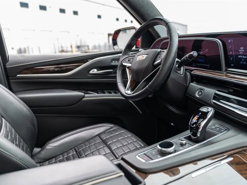 Used 2023 Cadillac Escalade Premium Luxury Platinum image 77