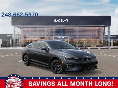 Used 2025 Kia K5 LXS image 8