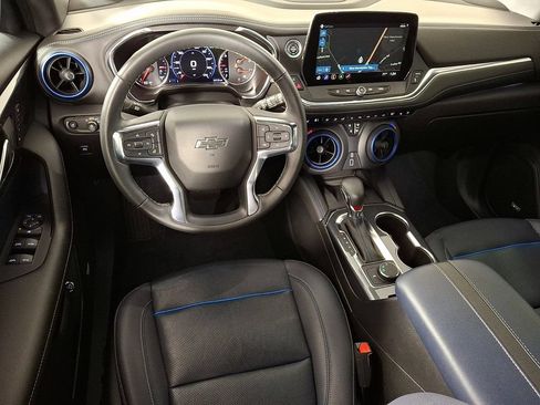 Used 2023 Chevrolet Blazer RS w/ Driver Confidence II Package FWD image 2