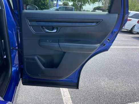 Certified 2025 Honda CR-V LX image 34