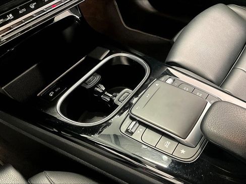 Used 2022 Mercedes-Benz A 220 image 17