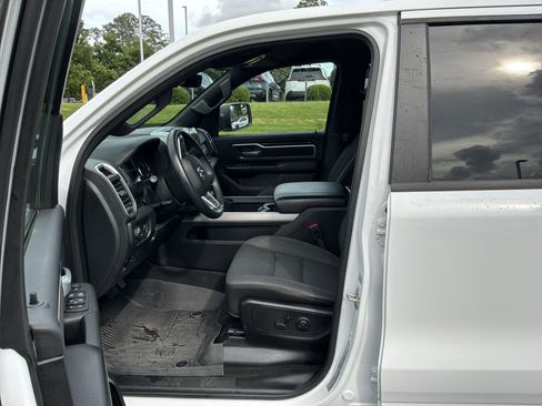 Used 2023 RAM 1500 Big Horn AWD/4WD image 16