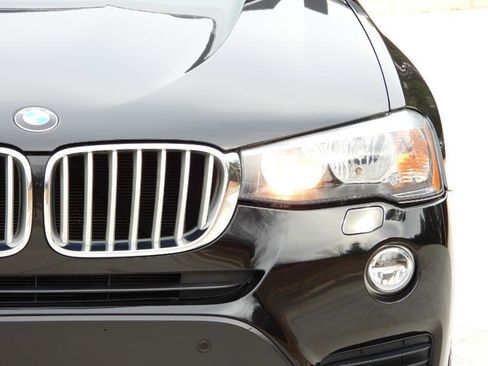 Used 2017 BMW X3 sDrive28i RWD image 32