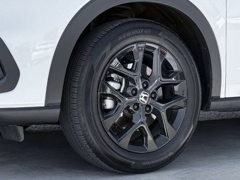 Certified 2025 Honda HR-V Sport image 25