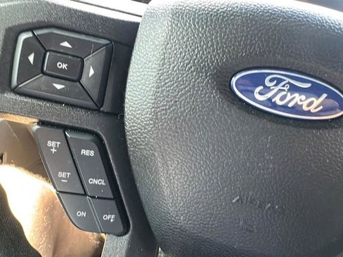 Used 2018 Ford F150 XLT RWD image 43
