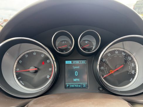 Used 2013 Buick Regal Premium image 15