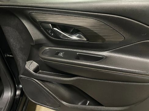 Used 2019 GMC Terrain SLT w/ Preferred Package image 23